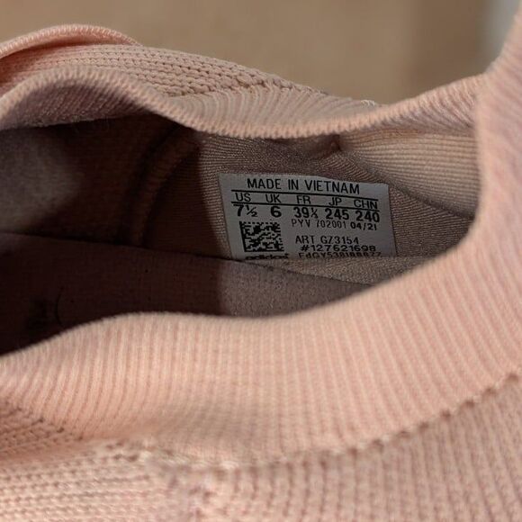 Adidas Size 7.5 Pink Women's Ultraboost 5.0 DNA Running Vapour Sneakers - Picture 9 of 10